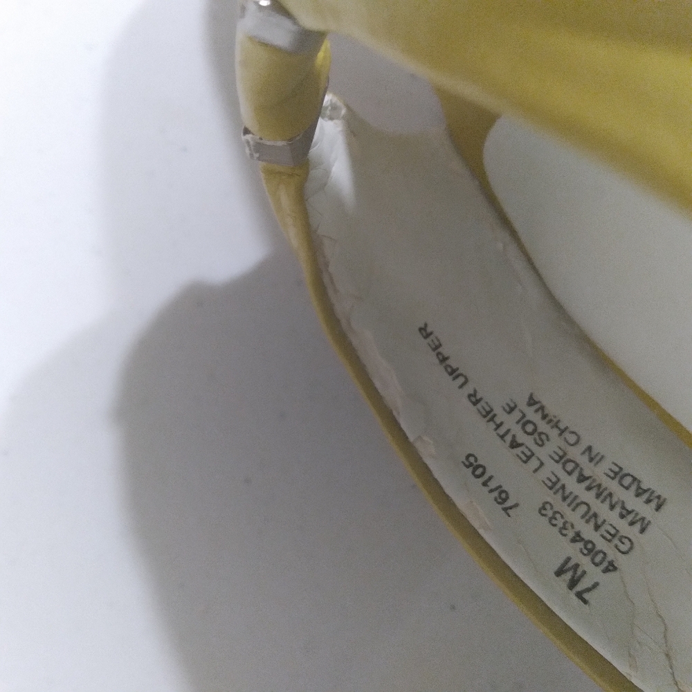 Etienne Aigner Classic Slip-on Preppy Peep-toe Spring Kitten Heels *Flawed* - Picture 14 of 15